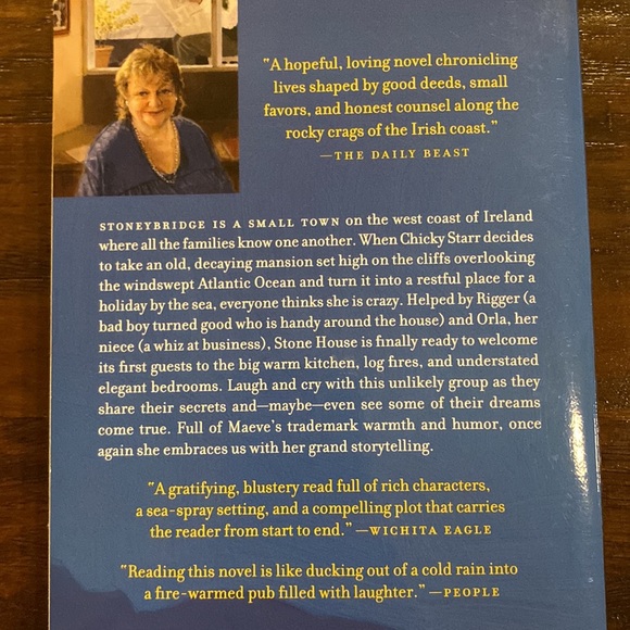 #1 New York Times Bestseller A Week in Winter a Novel by Maeve Binchy - Picture 3 of 3